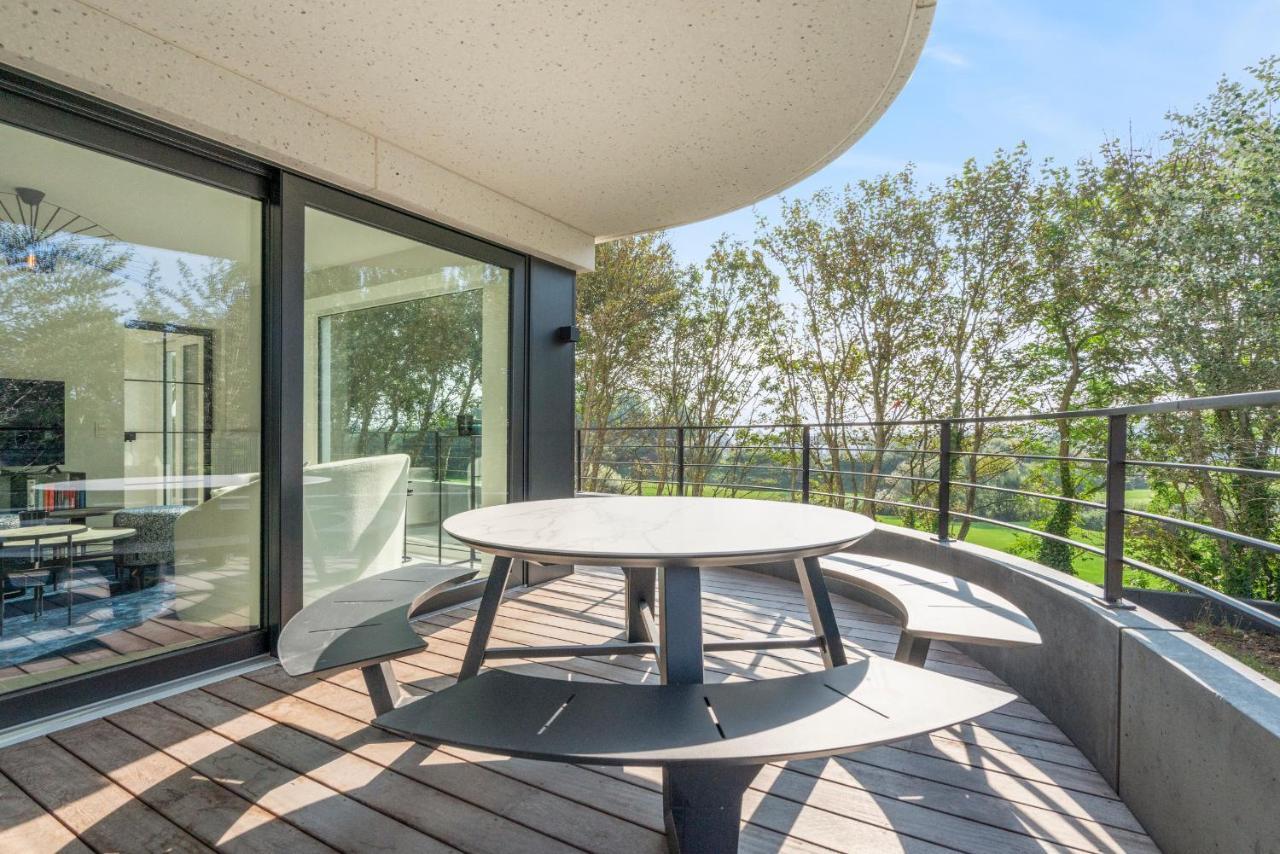 The Waves-Luxurious 3Bedroom App W Big Terrace & Garage Oostende Dış mekan fotoğraf